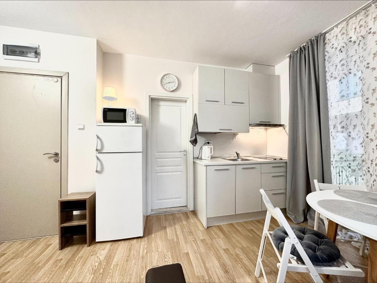 Menada Romance Marine Apartments 阳光海滩 外观 照片