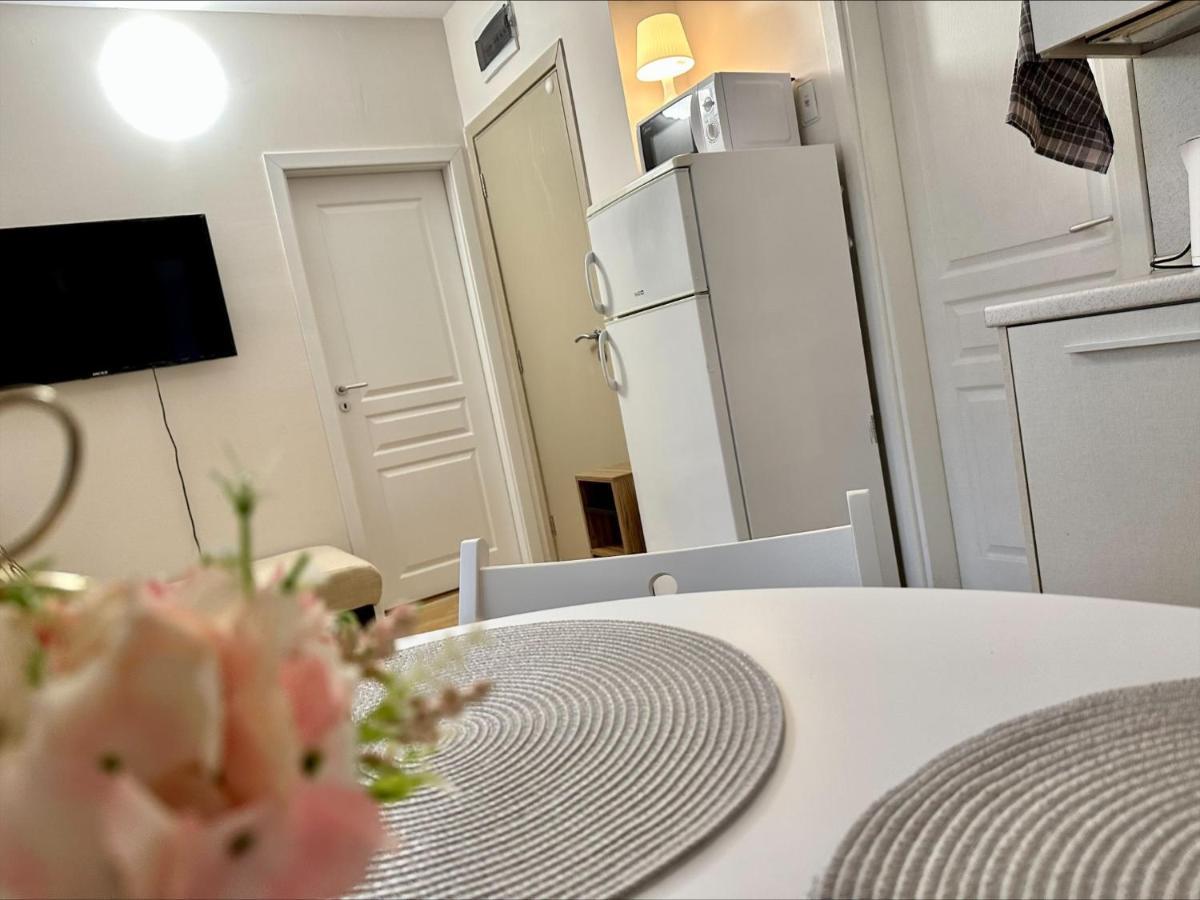 Menada Romance Marine Apartments 阳光海滩 外观 照片